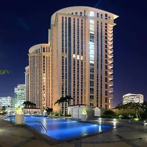 https://a2j-luxury-1br-balcony-suite-near-venice-mall-bgc.angeleshotels.net